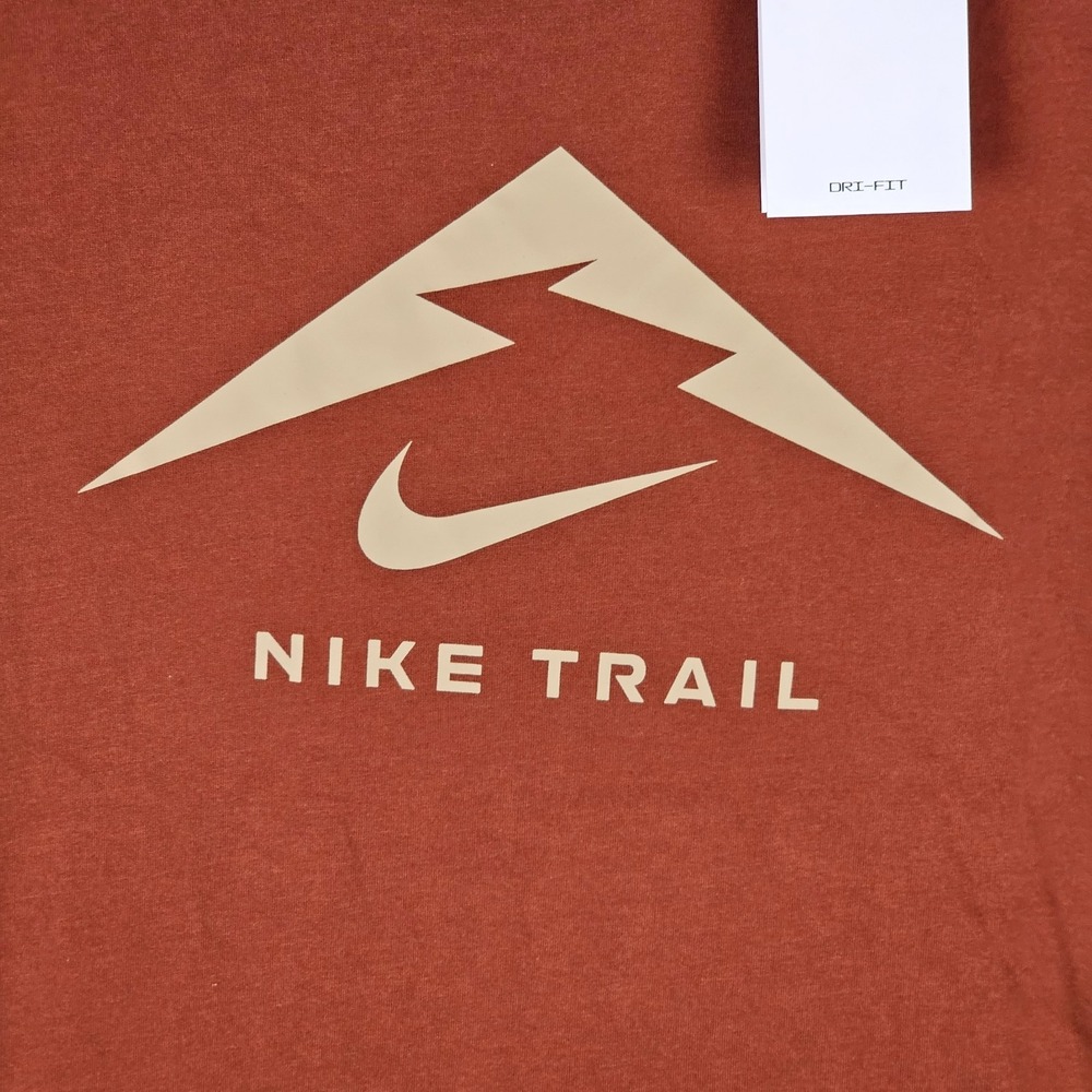 Nike Trail Running T-Shirt Mens M Dri-Fit Unlimited Outfit Crew Neck FQ3914-245 - Picture 3 of 10